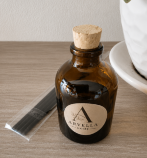 Difusor de Aromas Mini con Varillas | Ambientador Decorativo para Baño, Oficina y Hogar