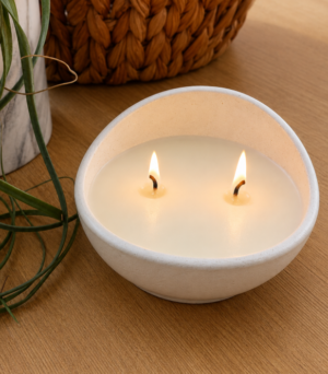 Vela Aromática en Recipiente Cuna de Cemento | Vela Artesanal de 2 Mechas para Decoración del Hogar